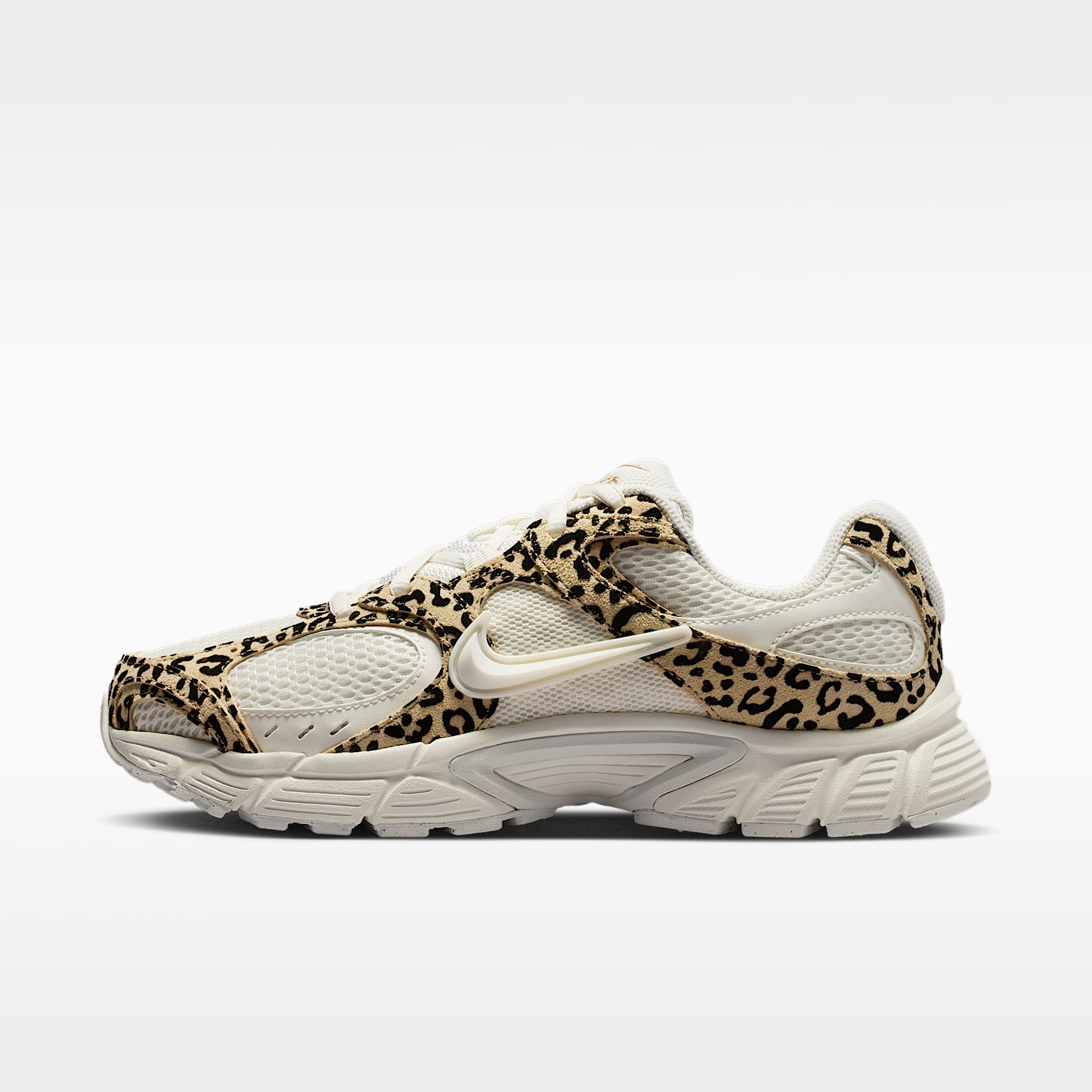 Nike V5 RNR Suede Women's Shoes. Nike ID Nike V5 RNR Suede Women's Shoes. Nike ID